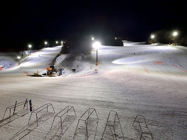●【新宿発着Fタイム】朝発日帰り トワイライトリフト券付 ノルンみなかみスキー場【滞在約7時間】1